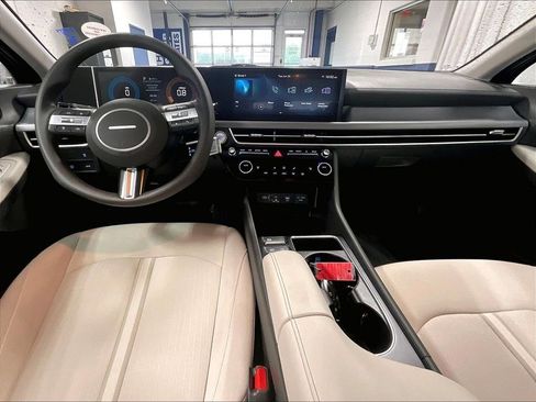 Certified 2025 Hyundai Sonata SEL FWD image 21