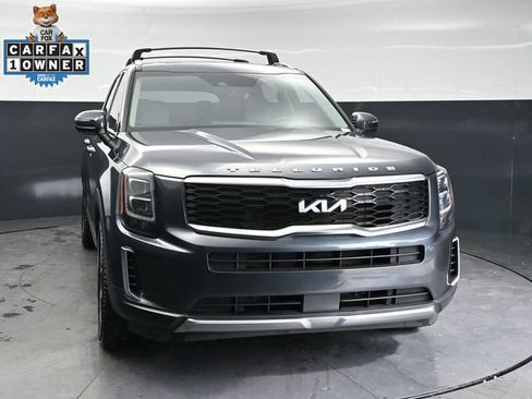 Used 2022 Kia Telluride EX w/ EX Premium Package AWD/4WD image 2