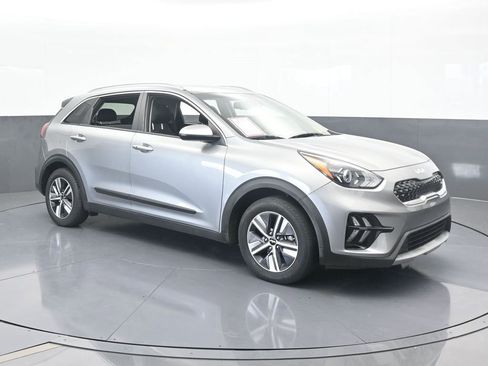 Used 2022 Kia Niro LXS image 8