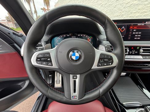 Used 2023 BMW X3 M40i image 9