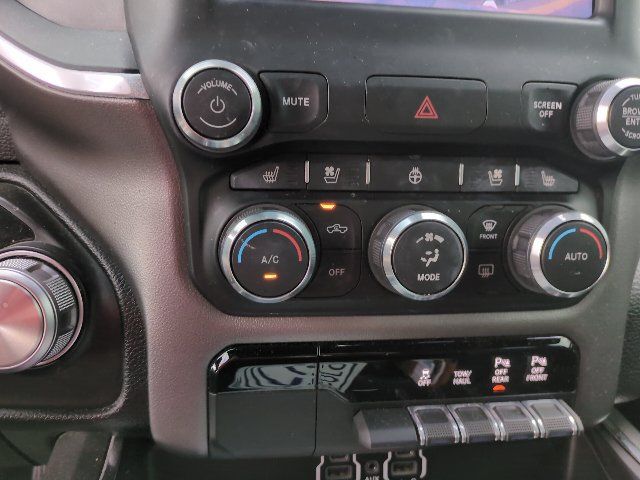 Used 2020 RAM 1500 Laramie w/ Sport Appearance Package AWD/4WD image 18