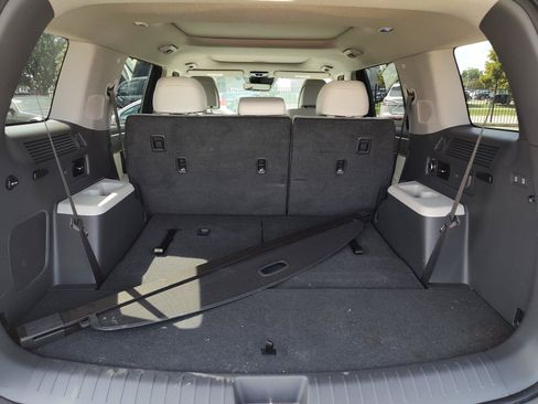 Used 2024 Hyundai Santa Fe Limited FWD image 6