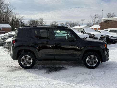 Used 2017 Jeep Renegade Sport w/ Power & Air Group image 7