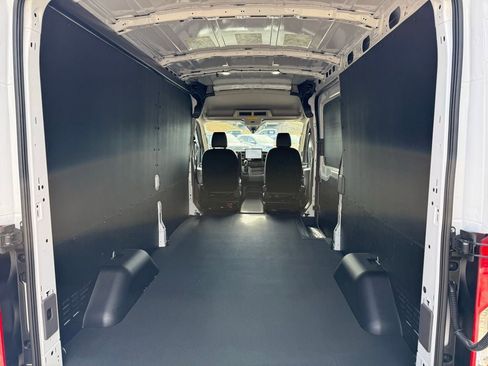New 2025 Ford Transit 250 148 Medium Roof Extended AWD w/ Load Area Protection Package image 5