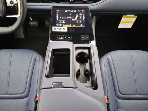 New 2026 INFINITI QX80 4WD w/ Sport Exterior Package image 17