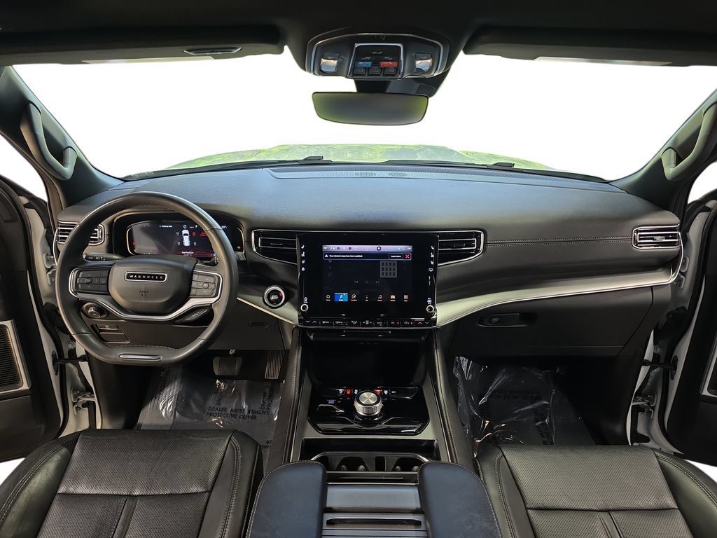 Used 2024 Jeep Wagoneer Series II AWD/4WD image 9