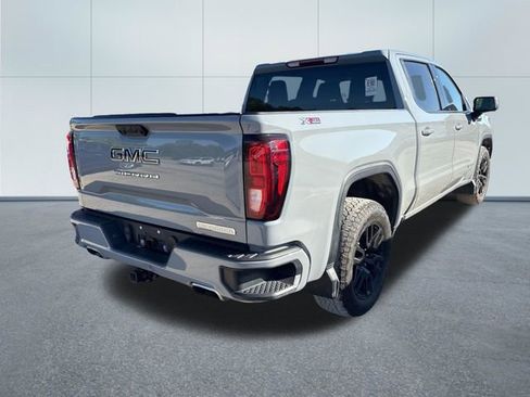 Used 2024 GMC Sierra 1500 Elevation w/ X31 Off-Road Package AWD/4WD image 4