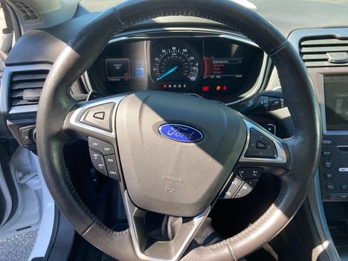Used 2016 Ford Fusion Titanium AWD/4WD image 13