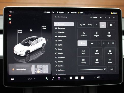 Used 2023 Tesla Model 3 Standard Range RWD image 26