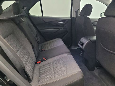 Used 2024 Chevrolet Equinox LT image 19