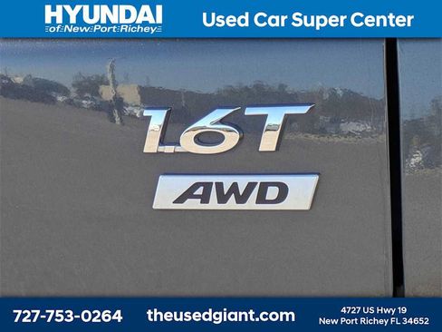 Used 2023 Hyundai Kona Limited AWD/4WD image 13