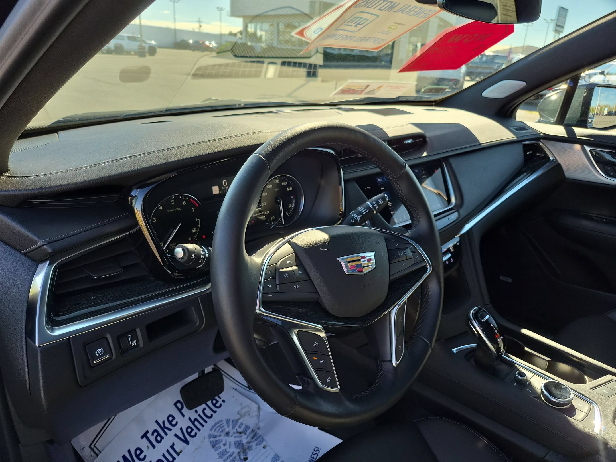 Certified 2023 Cadillac XT5 Premium Luxury w/ LPO, Floor Liner Package AWD/4WD image 10