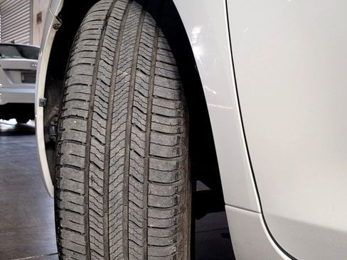 Used 2016 Toyota Sienna XLE image 52