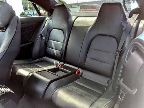 Used 2016 Mercedes-Benz E 400 4MATIC Coupe image 34