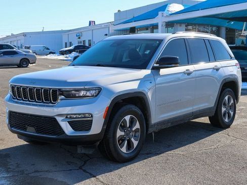 Used 2023 Jeep Grand Cherokee 4xe image 6