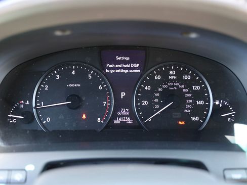 Used 2013 Lexus LS 460 AWD w/ Comfort Pkg image 43