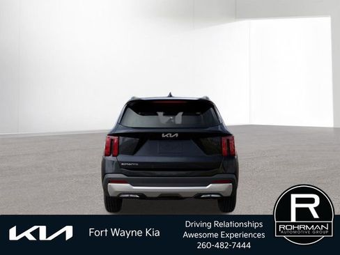 New 2026 Kia Sorento S FWD image 6