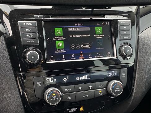 Used 2019 Nissan Rogue Sport SV w/ Technology Package image 15