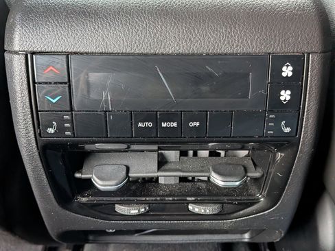 Certified 2021 Jeep Grand Cherokee L Limited image 30