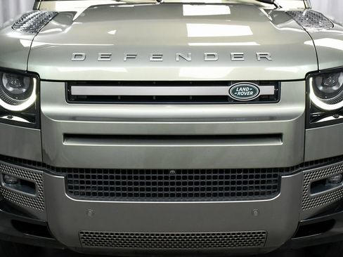 Used 2021 Land Rover Defender 110 X-Dynamic SE image 72