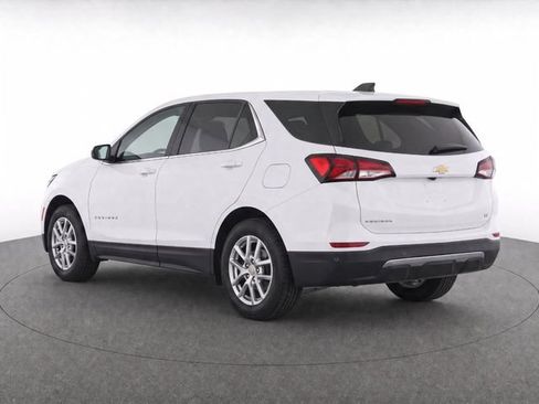 Used 2023 Chevrolet Equinox LT FWD image 5