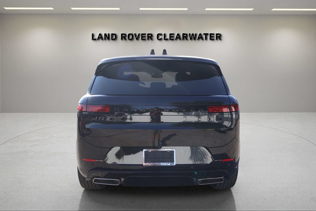 New 2026 Land Rover Range Rover Sport Dynamic SE AWD/4WD image 4