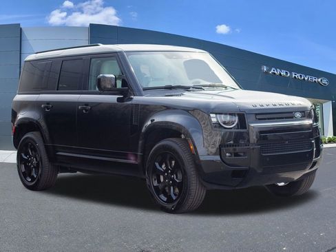 New 2026 Land Rover Defender 110 X-Dynamic SE AWD/4WD image 3