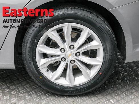 Used 2024 Chevrolet Malibu LT image 8