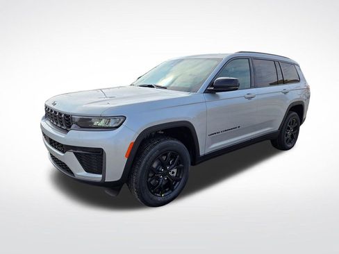 New 2026 Jeep Grand Cherokee L 4WD image 7
