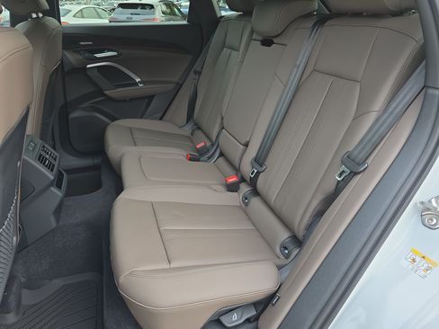 New 2026 Audi Q5 Premium Plus AWD/4WD image 14