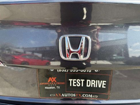 Used 2024 Honda Civic Sport image 59