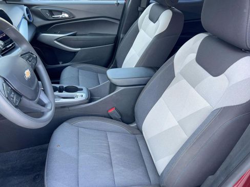 Certified 2024 Chevrolet Trax LS w/ LS Convenience Package image 22