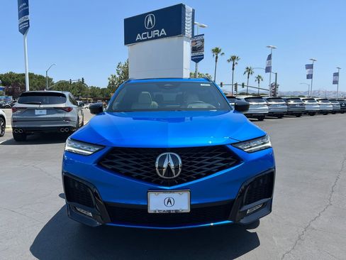 New 2026 Acura MDX A-Spec image 2