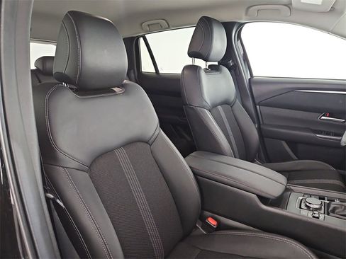 Used 2025 MAZDA CX-50 AWD 2.5 S w/ Select Package image 33