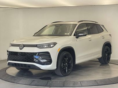 Used 2026 Volkswagen Tiguan SE R-Line