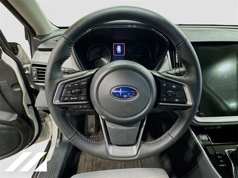 Used 2025 Subaru Outback Premium image 10