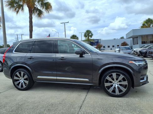 Certified 2023 Volvo XC90 B6 Ultimate w/ Protection Package Premier AWD/4WD image 8