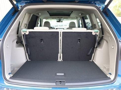 New 2026 Volkswagen Atlas SE image 7