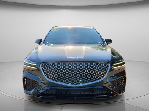 Used 2023 Genesis GV70 3.5T Sport w/ Sport Prestige Package AWD/4WD image 4