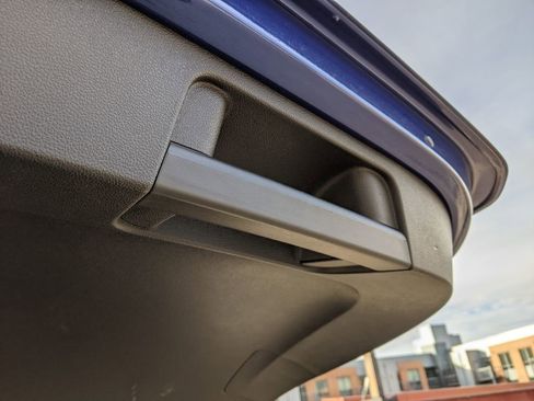 Certified 2023 Volkswagen Taos SE image 29