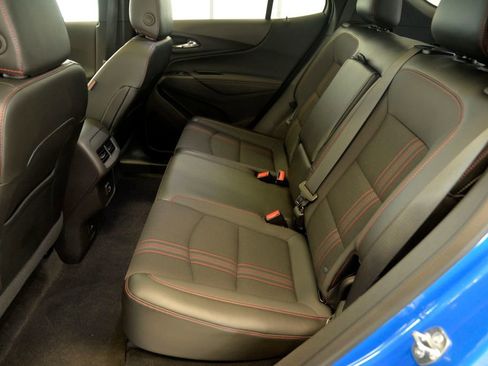 Used 2024 Chevrolet Equinox RS image 29