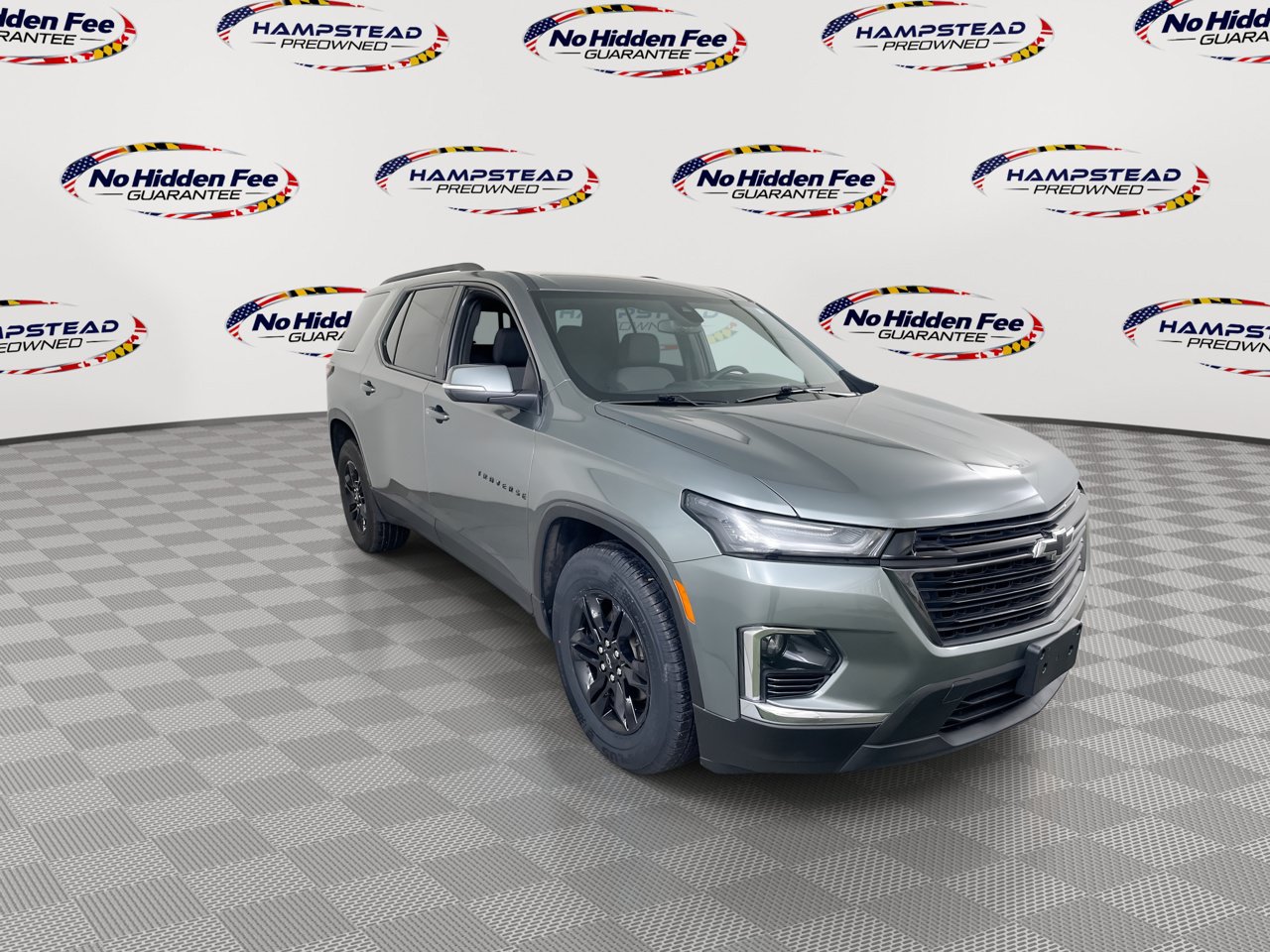 Used 2023 Chevrolet Traverse LT w/ Midnight/Sport Edition AWD/4WD image 3