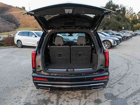 New 2025 Cadillac XT6 Premium Luxury image 27