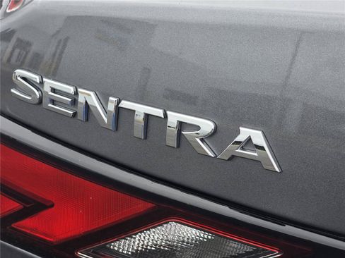 Used 2025 Nissan Sentra S FWD image 29