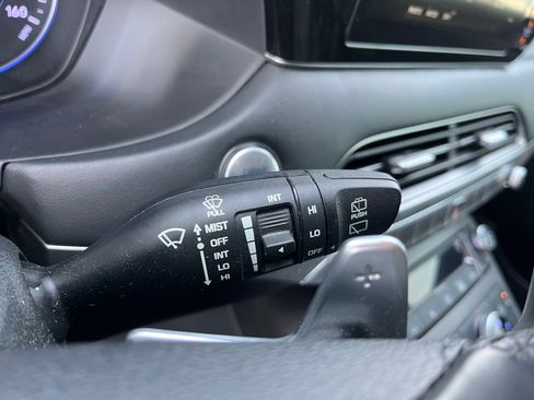 Used 2021 Hyundai Palisade SEL w/ Premium Package image 11