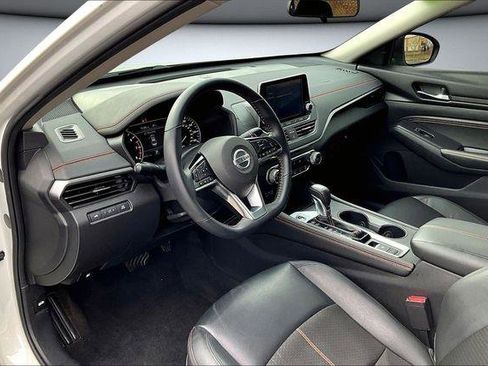Used 2020 Nissan Altima 2.5 SR image 18