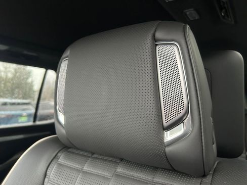 New 2026 Cadillac Escalade Platinum Sport w/ LPO, ONYX Package image 36