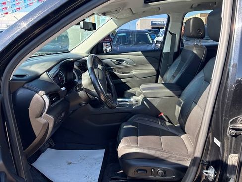 Used 2020 Chevrolet Traverse Premier w/ Redline Edition AWD/4WD image 8