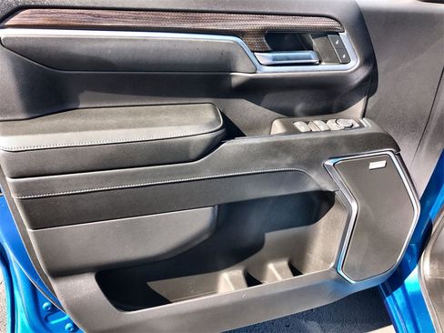 Used 2023 Chevrolet Silverado 1500 RST w/ Convenience Package II image 13