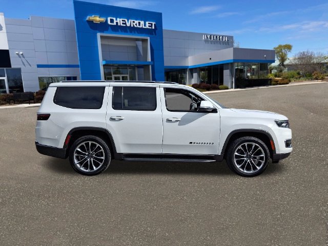 Used 2022 Jeep Wagoneer Series II w/ Premium Group I AWD/4WD image 27
